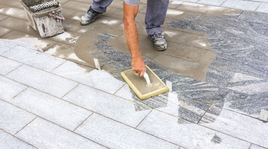 Professional residential roofers in Freelandville, IN